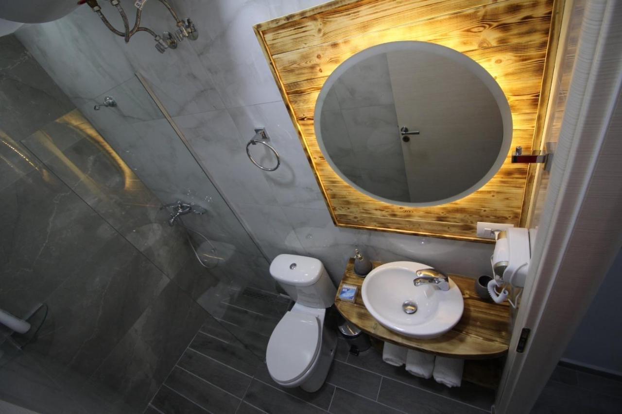 J&M Luxury Apartments Saranda Exterior photo