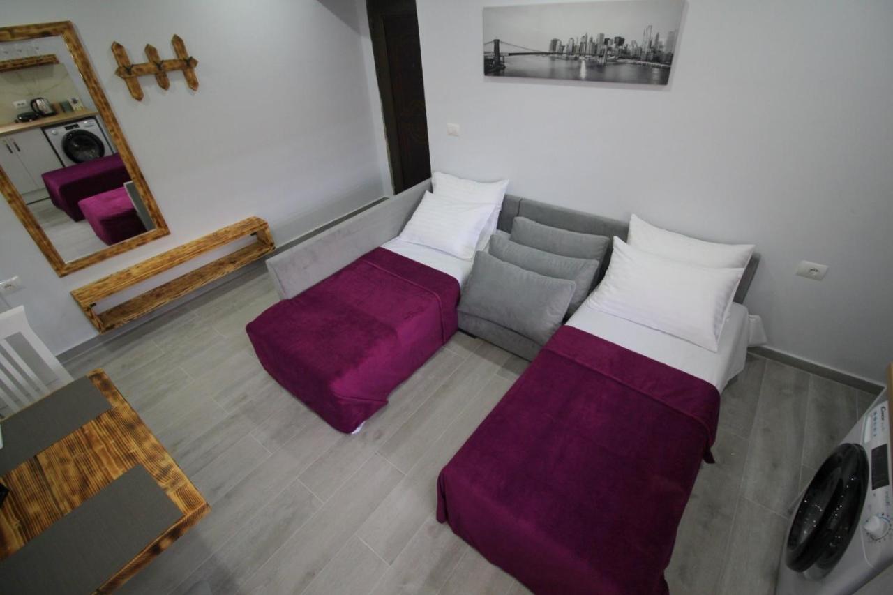 J&M Luxury Apartments Saranda Exterior photo